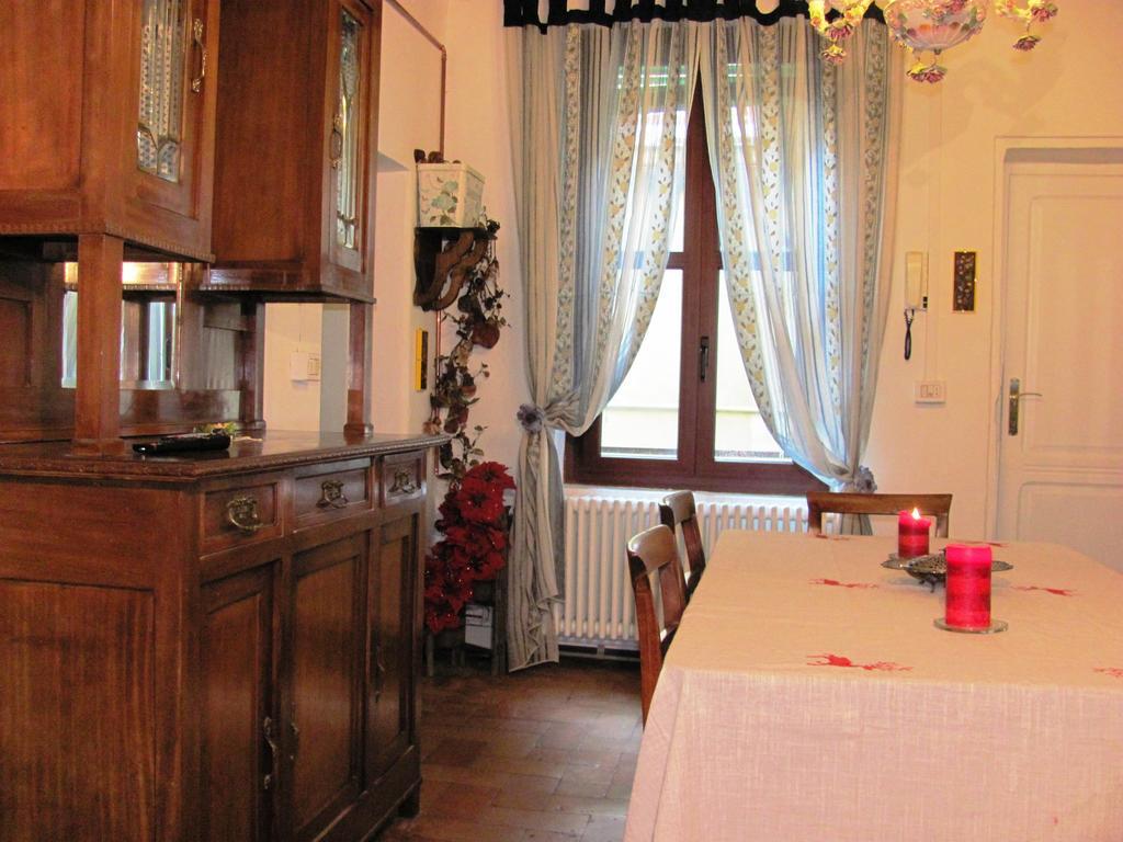 B&B San Francesco Parma Ruang foto